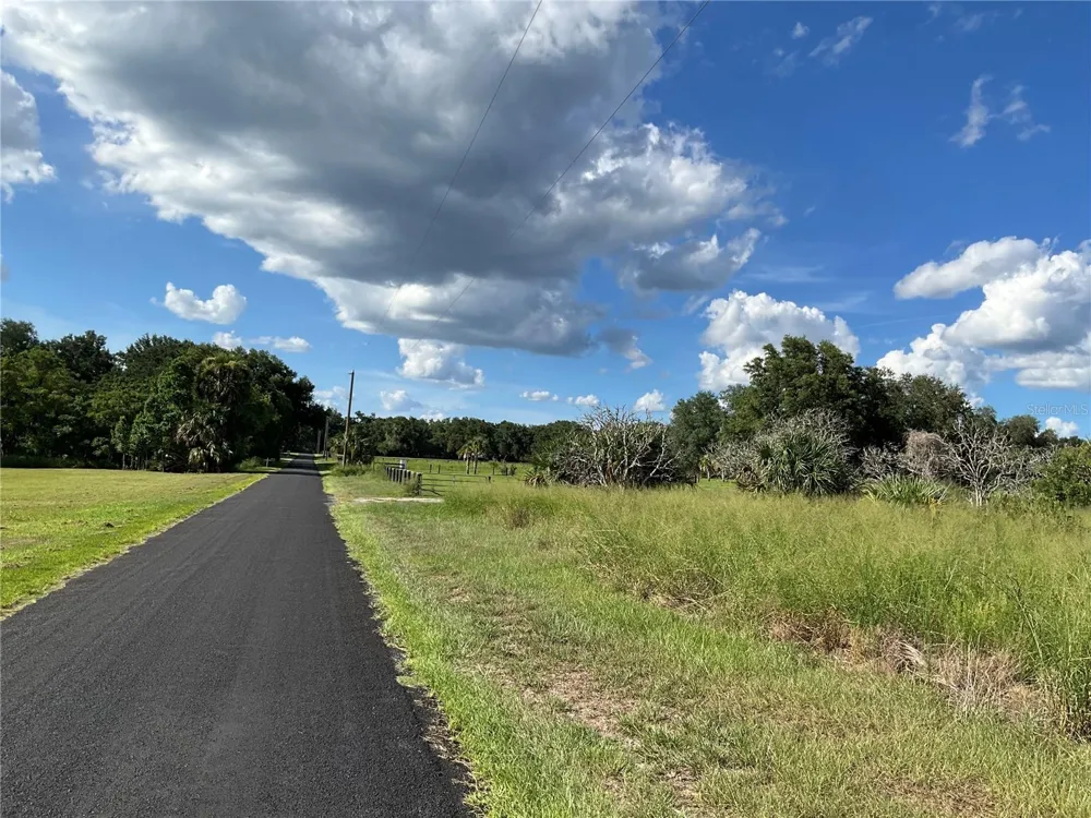 SUNSET HARBOR RD Weirsdale, FL 32195