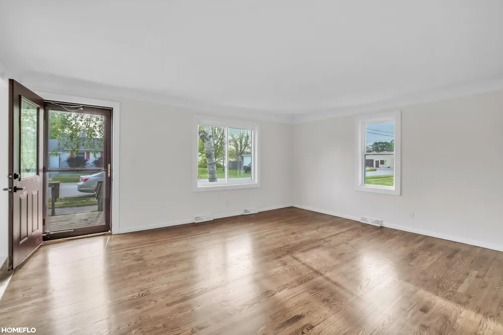 517 RHODES STREET Pinconning City, MI 48650