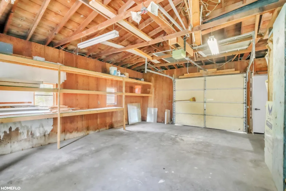 517 RHODES STREET Pinconning City, MI 48650