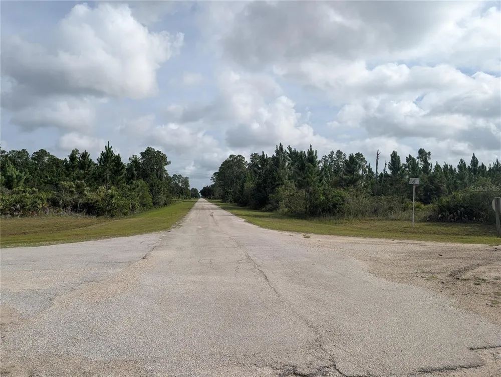 523 BELMONTE DRIVE Indian Lake Estates, FL 33855