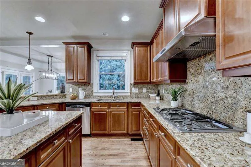 9858 Talisman DR Johns Creek, GA 30022
