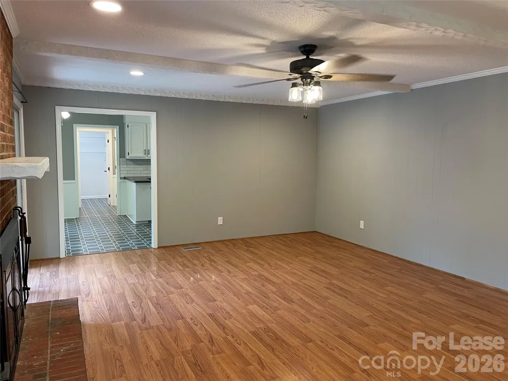 7942 Lake Vista Drive Denver, NC 28037