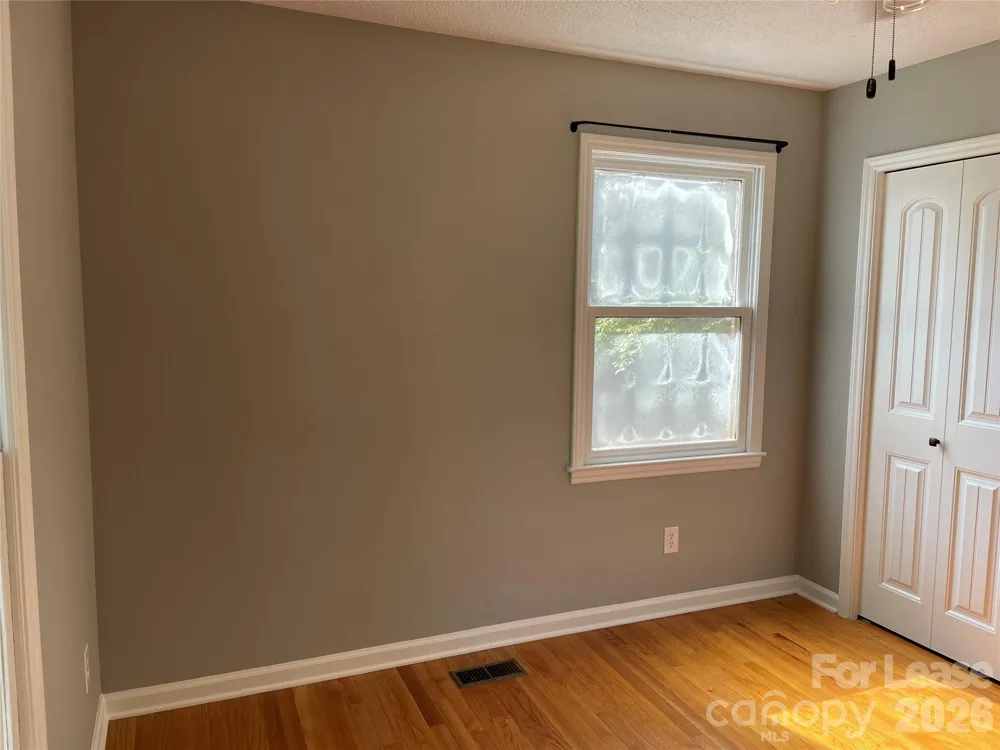 7942 Lake Vista Drive Denver, NC 28037