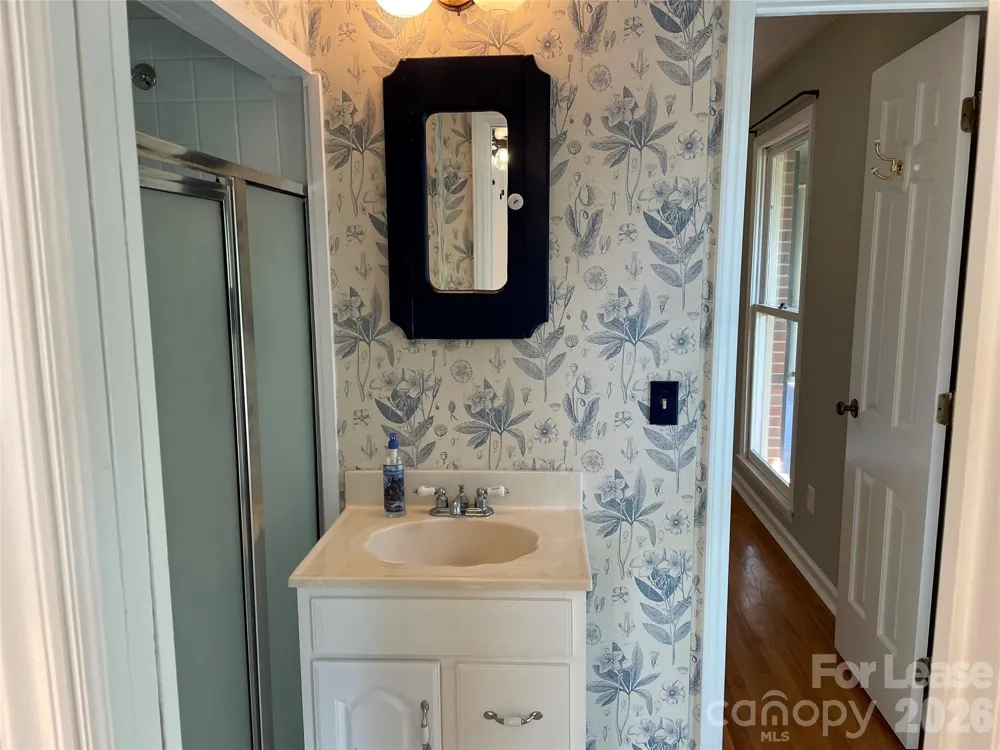7942 Lake Vista Drive Denver, NC 28037