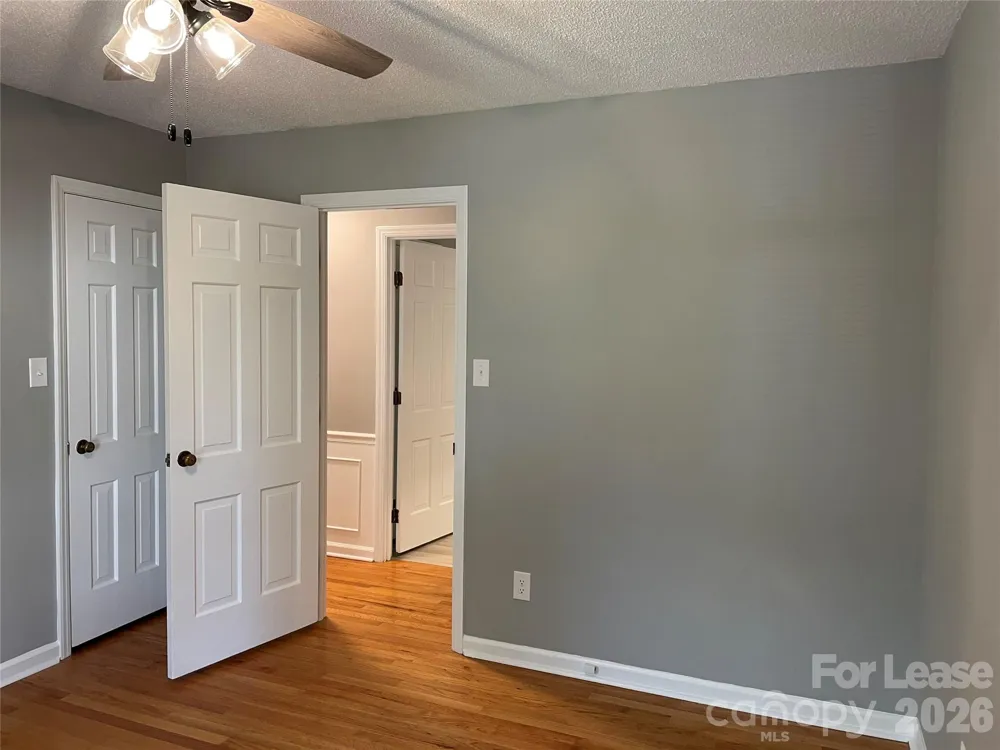 7942 Lake Vista Drive Denver, NC 28037