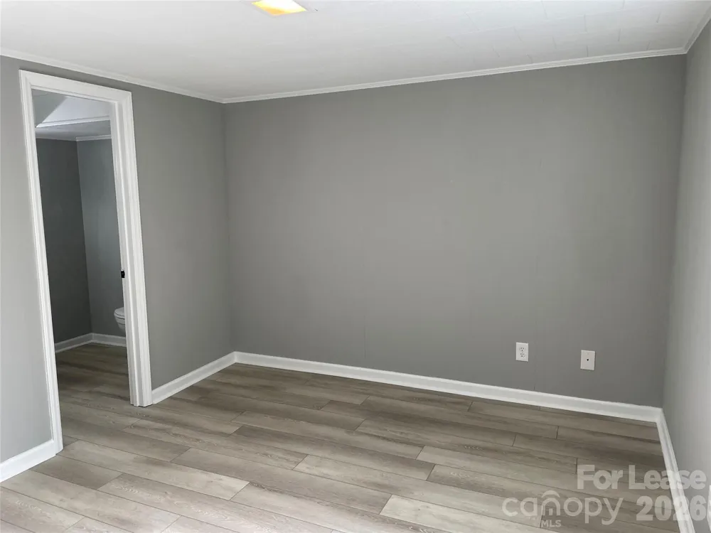 7942 Lake Vista Drive Denver, NC 28037
