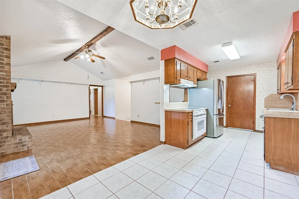 2012 Scott Street La Marque, TX 77568