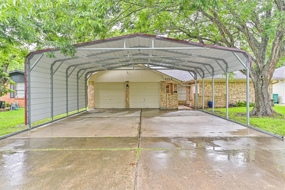 2012 Scott Street La Marque, TX 77568