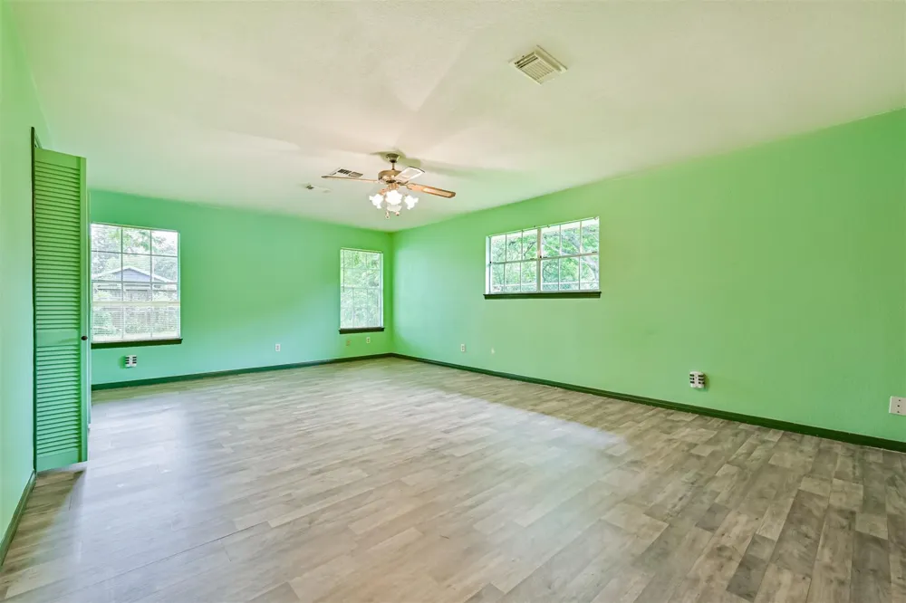 2012 Scott Street La Marque, TX 77568