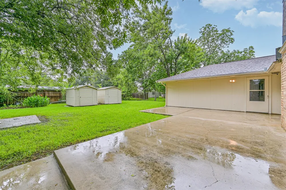 2012 Scott Street La Marque, TX 77568
