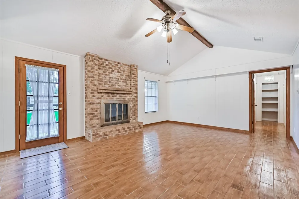 2012 Scott Street La Marque, TX 77568