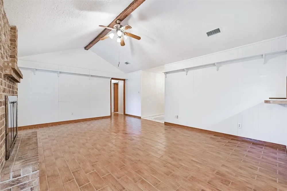 2012 Scott Street La Marque, TX 77568