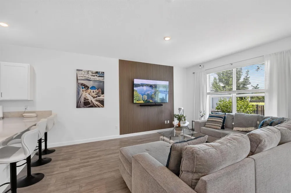 4336 POND LILY LANE Lake Worth, FL 33467