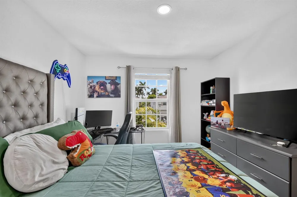 4336 POND LILY LANE Lake Worth, FL 33467