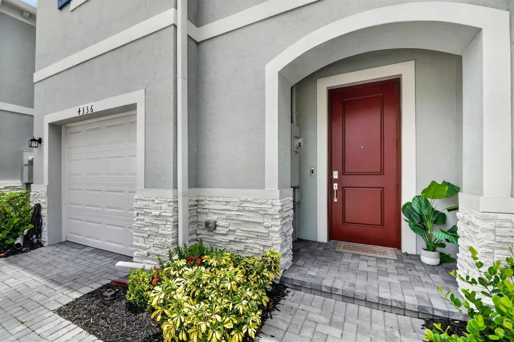 4336 POND LILY LANE Lake Worth, FL 33467