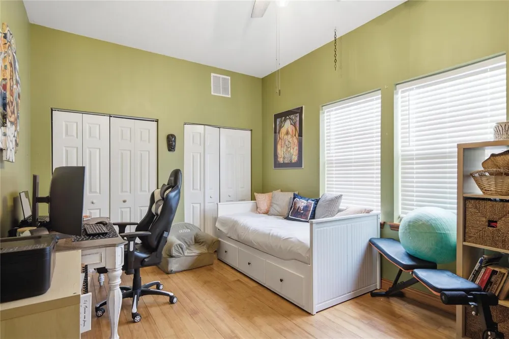 512 SE 9TH STREET ocala, FL 34471
