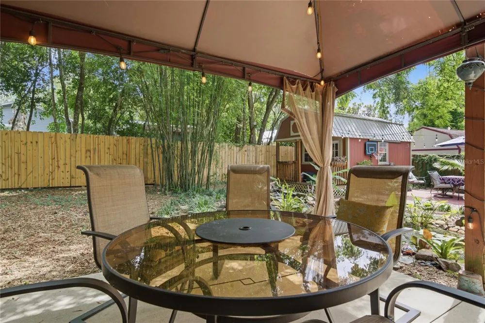 512 SE 9TH STREET ocala, FL 34471