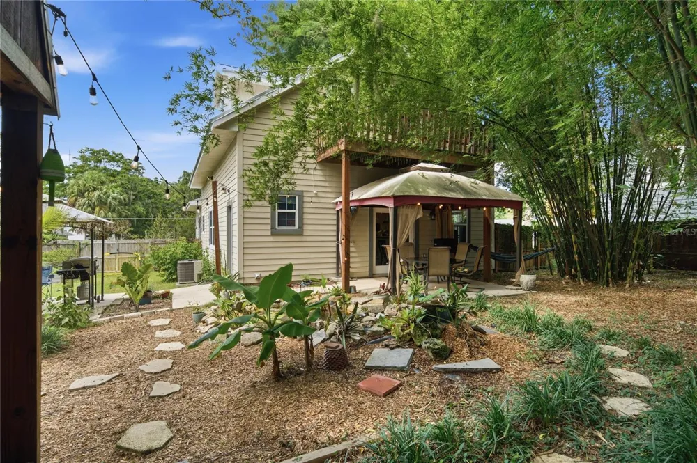 512 SE 9TH STREET ocala, FL 34471