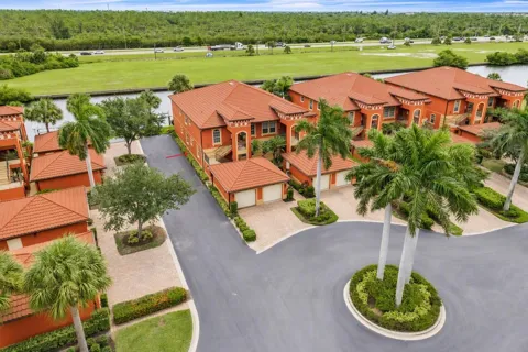 3500 MONDOVI COURT #811