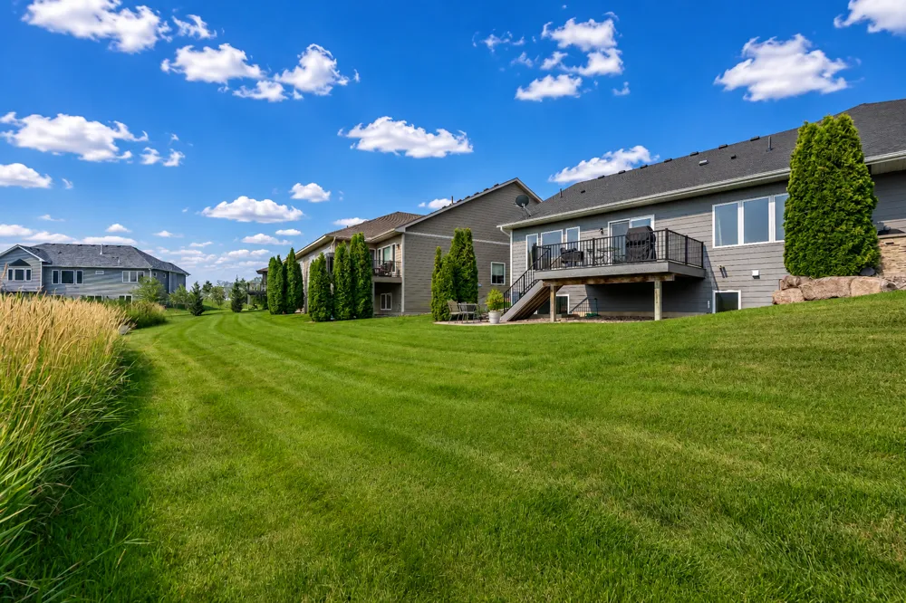 503 Autumn Avenue SE New Prague, MN 56071