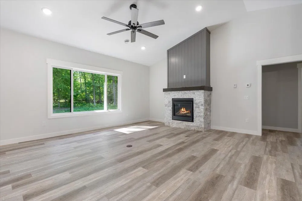 1622 Maplewood Ridge Road East Gull Lake, MN 56401