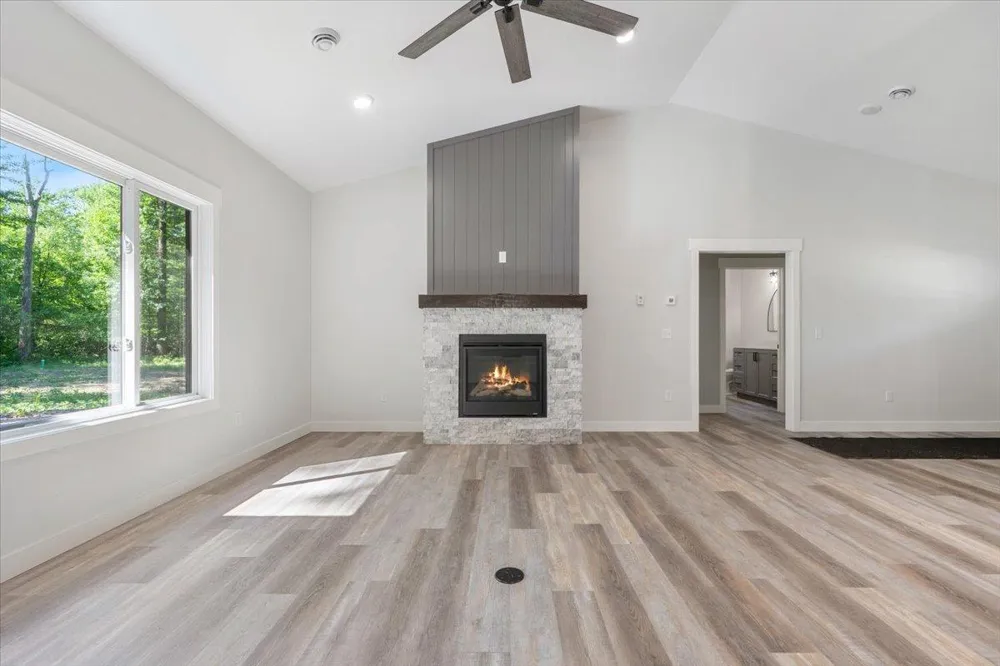 1622 Maplewood Ridge Road East Gull Lake, MN 56401