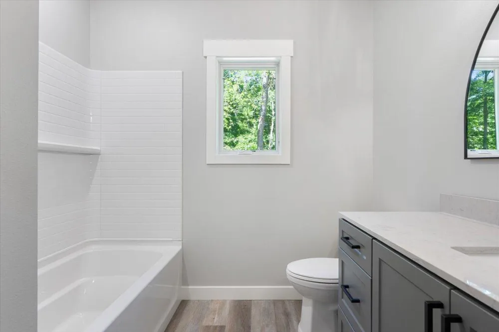 1622 Maplewood Ridge Road East Gull Lake, MN 56401