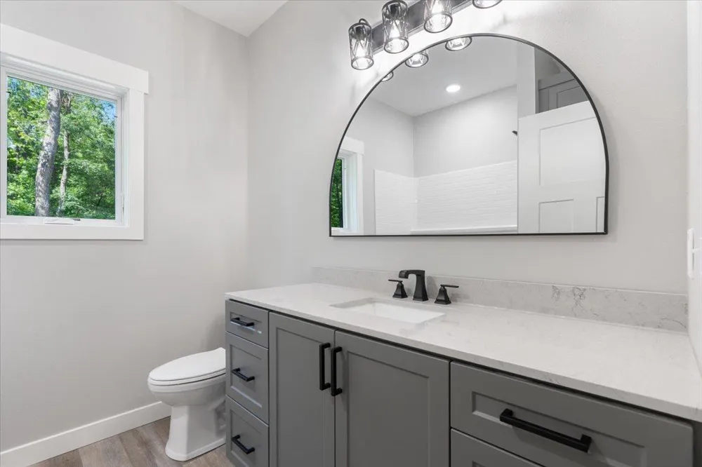 1622 Maplewood Ridge Road East Gull Lake, MN 56401