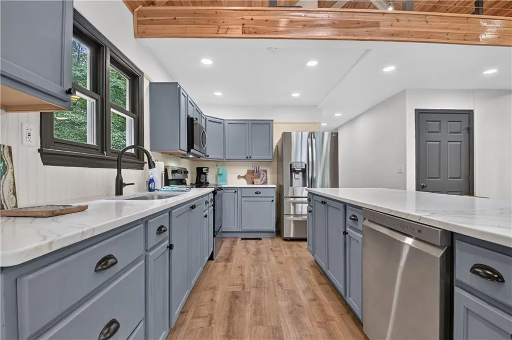 2 Watson Gap Road Mineral Bluff, GA 30559