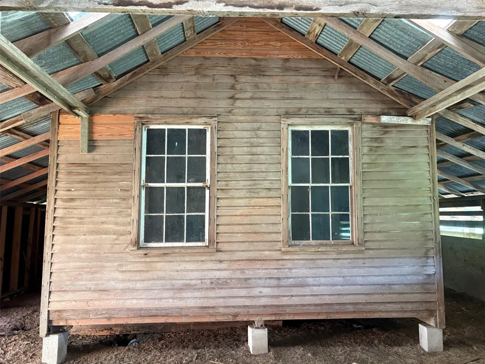 1466 Cr 253 Weimar, TX 78962