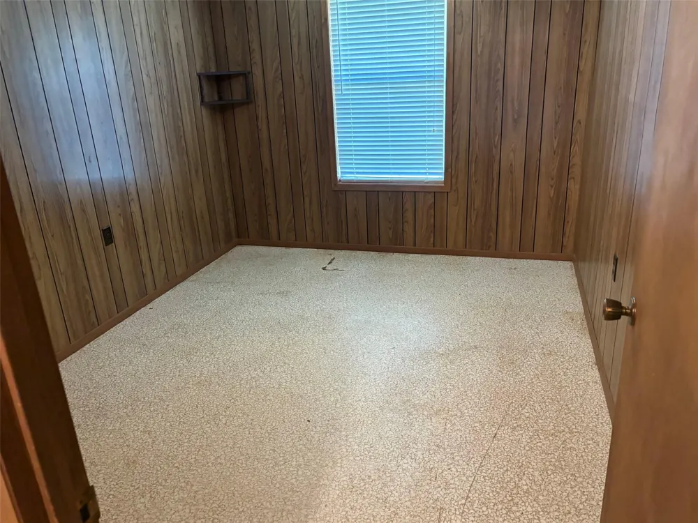 1466 Cr 253 Weimar, TX 78962