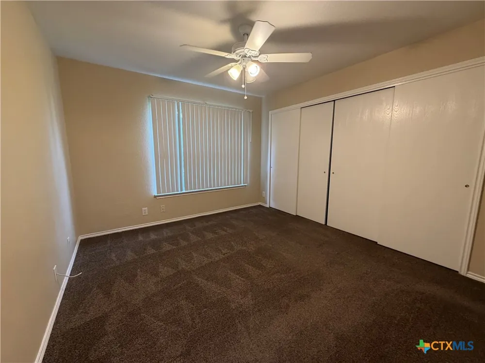 3406 Sante Fe Trail Seguin, TX 78155
