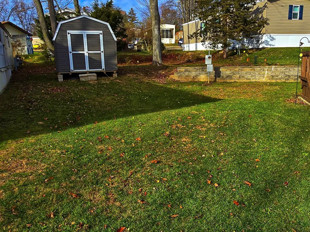 4419 Mosswood Drive NE Rockford, MI 49341