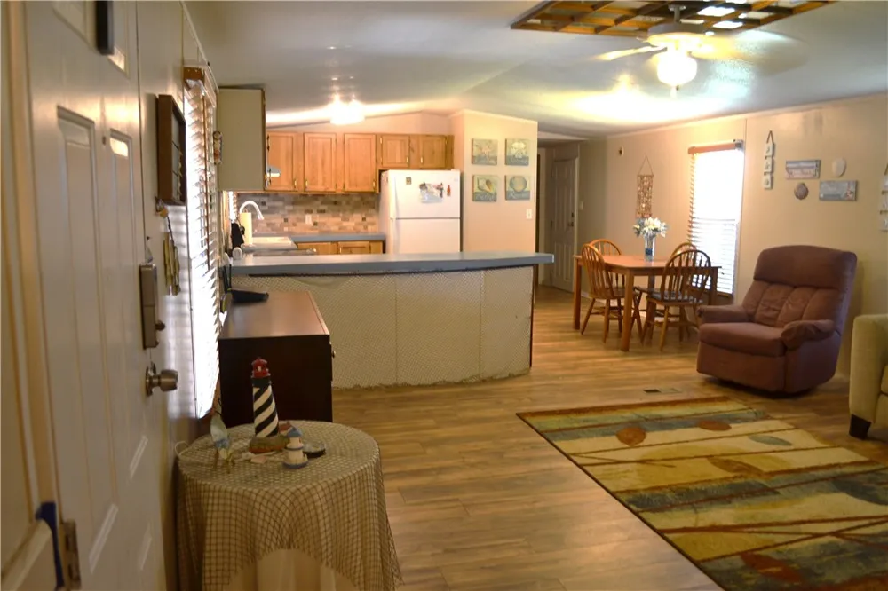 98 Catfish Drive Palacios, TX 77465