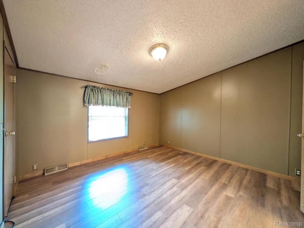 4024 E 54th Street Mt Morris City, MI 48458