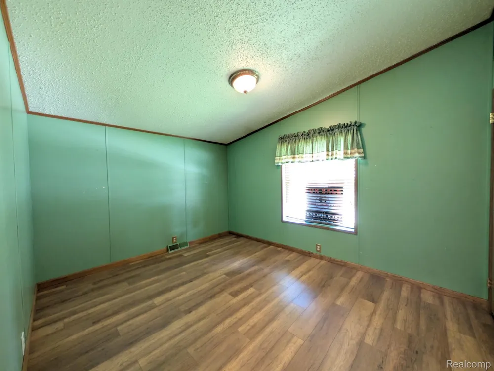 4024 E 54th Street Mt Morris City, MI 48458