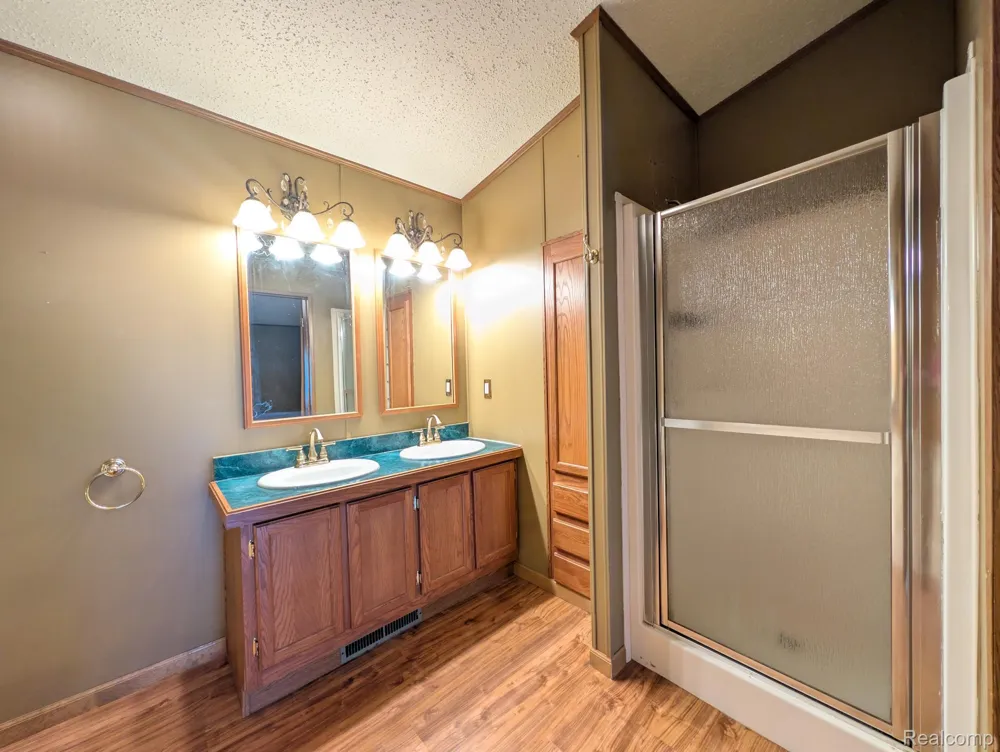 4024 E 54th Street Mt Morris City, MI 48458