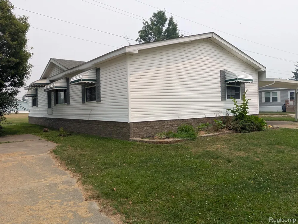 4024 E 54th Street Mt Morris City, MI 48458