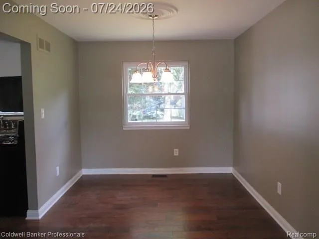 5726 MARBLE DRIVE Troy City, MI 48085