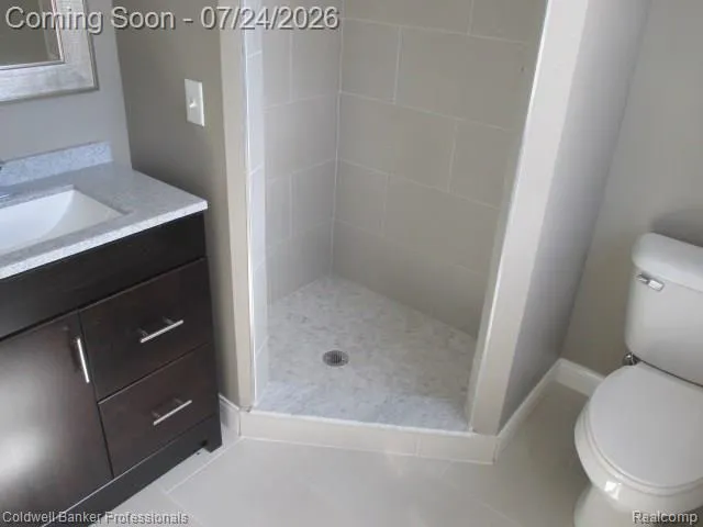 5726 MARBLE DRIVE Troy City, MI 48085