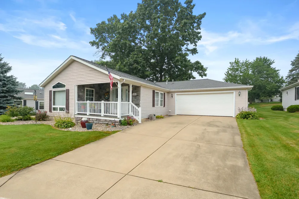 5289 Pine Arbor Ridge Richland Township, MI 49004
