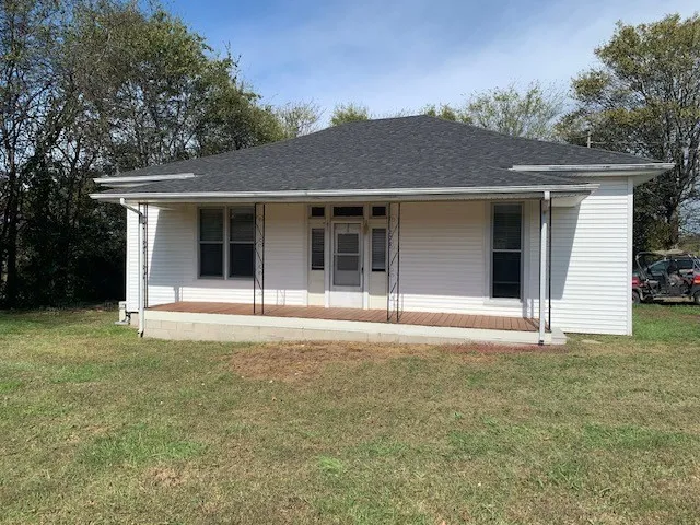 208 Cortner Mill Rd Normandy, TN 37360
