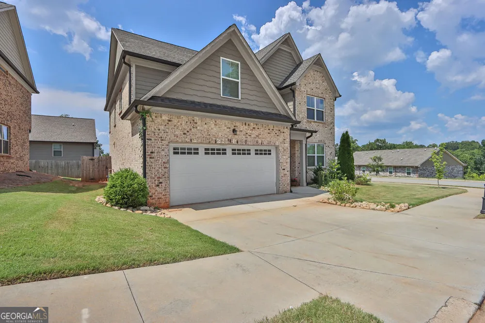 25 Sudderth ST Buford, GA 30518