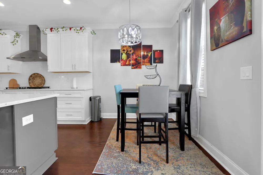 25 Sudderth ST Buford, GA 30518