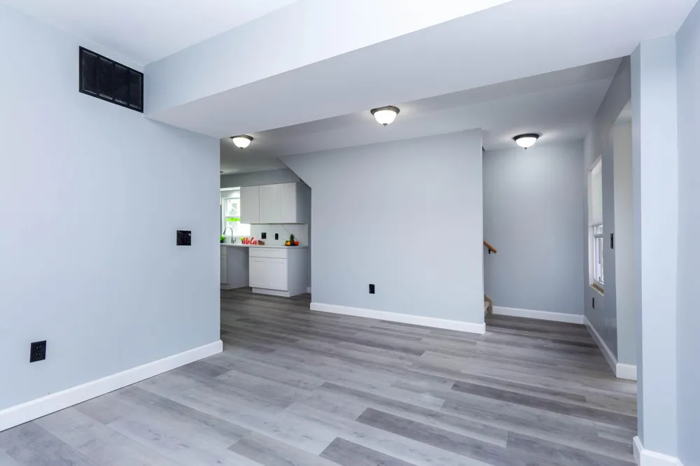 22714 Heussner Avenue Warren, MI 48089