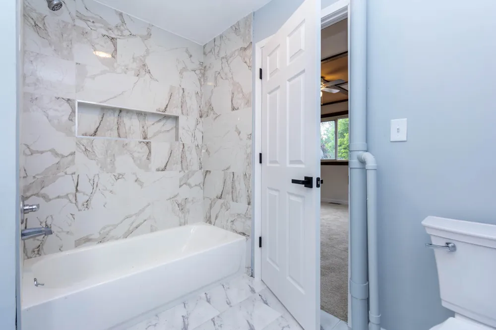 22714 Heussner Avenue Warren, MI 48089