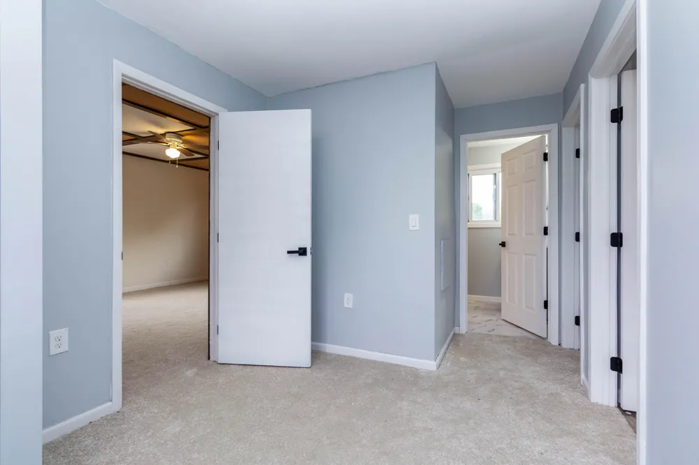 22714 Heussner Avenue Warren, MI 48089