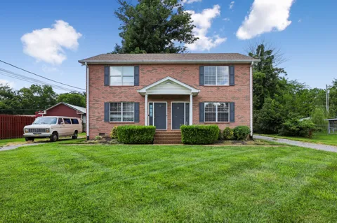 132 N Tarver Ave #B