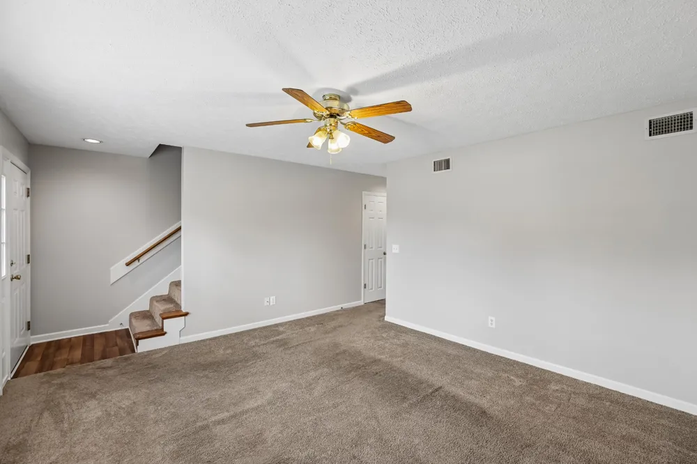 132 N Tarver Ave #B Lebanon, TN 37087