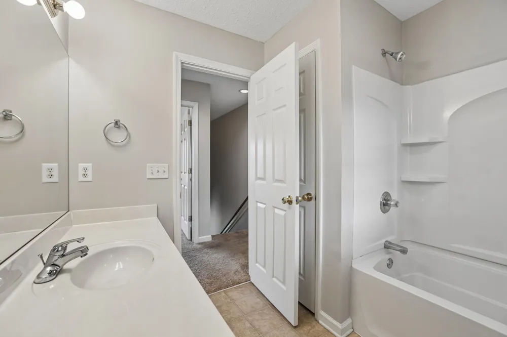 132 N Tarver Ave #B Lebanon, TN 37087